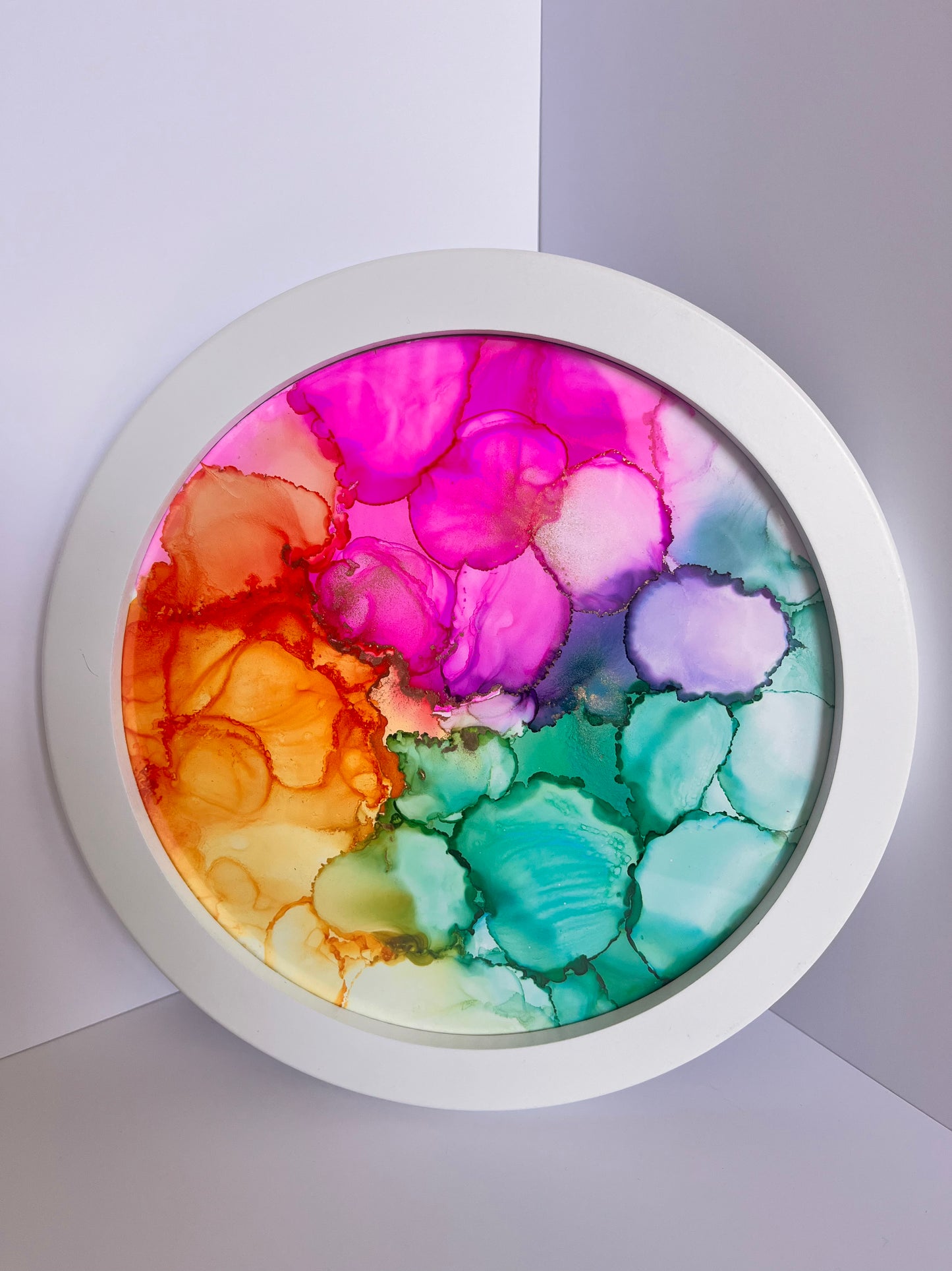 Alcohol Ink in White Frame - Round, Multicolor