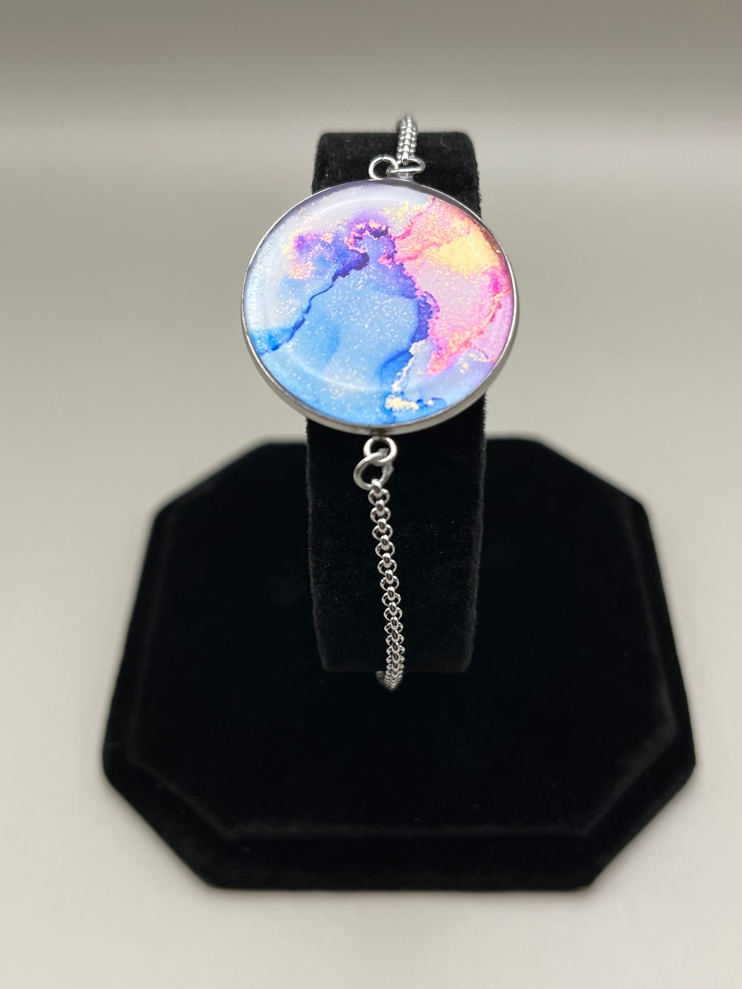 Alcohol Ink Bracelet - Round, Pink/Blue